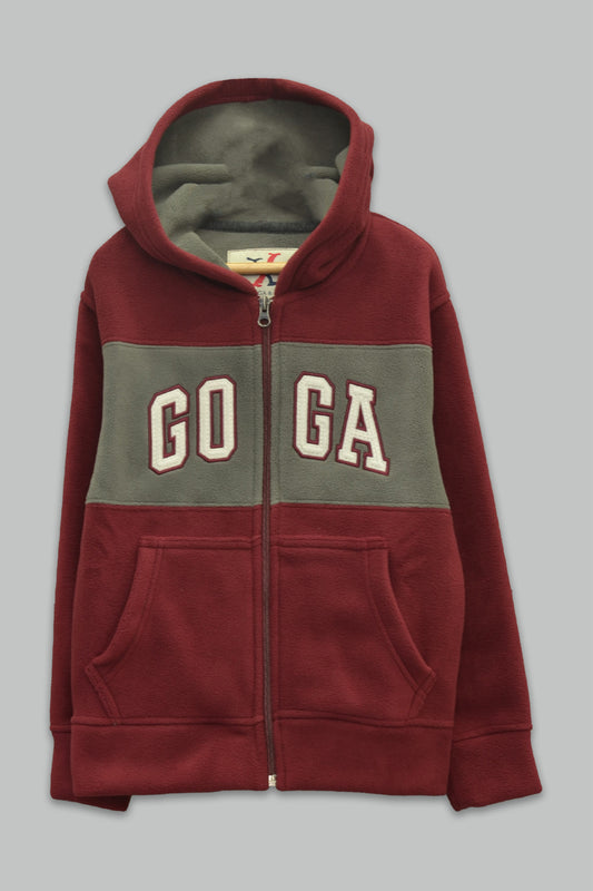 Sudadera felpa Niño bordada con manga larga, capucha ajustable, bolsas frontales y cierre.