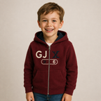 Sudadera polar para Niño bordada con manga larga, capucha ajustable, bolsas frontales y cierre.