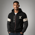Sudadera polar para hombre, bordada con manga larga, bolsas frontales y cierre.