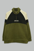 Sudadera polar bordada de cuello alto, con manga larga, bolsas frontales y cierre