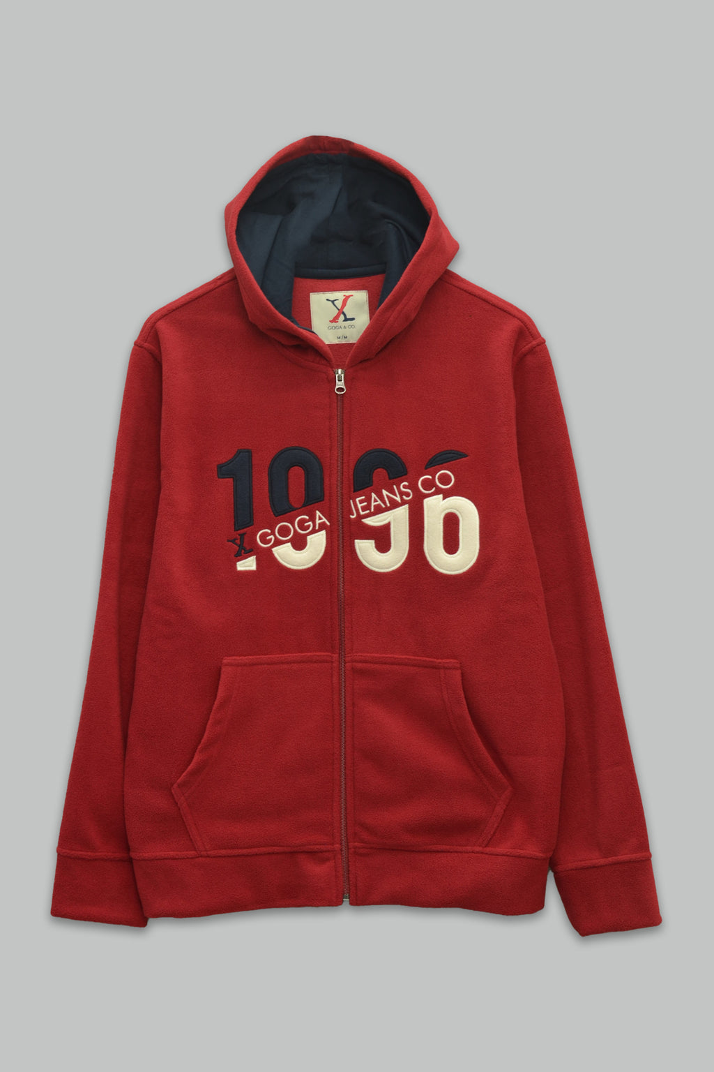 Sudadera polar para hombre, bordada con manga larga, bolsas frontales y cierre.