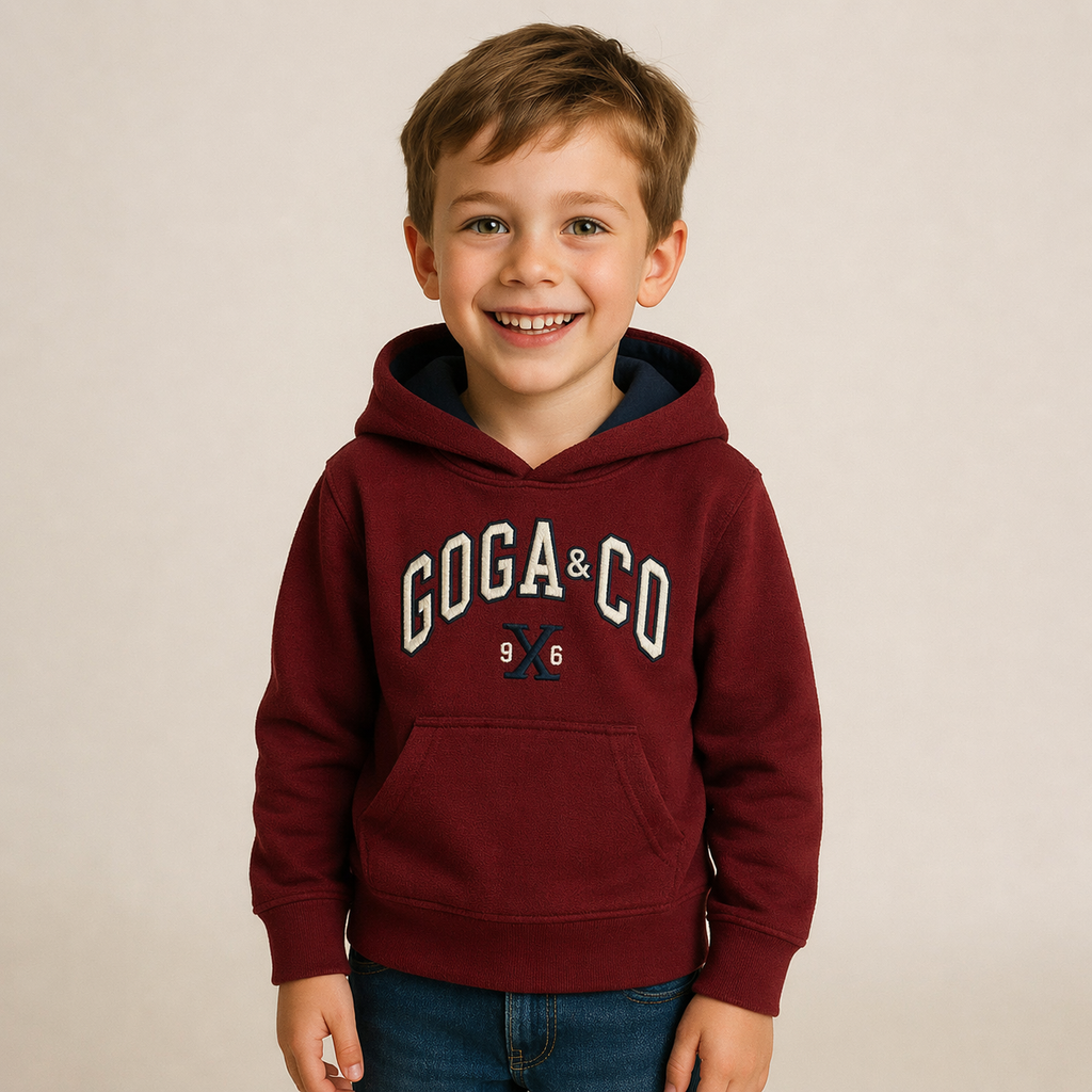 Sudadera polar bordada con manga larga, capucha ajustable, bolsa frontal.