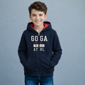 Sudadera polar para Niño bordada con manga larga, capucha ajustable, bolsas frontales y cierre.