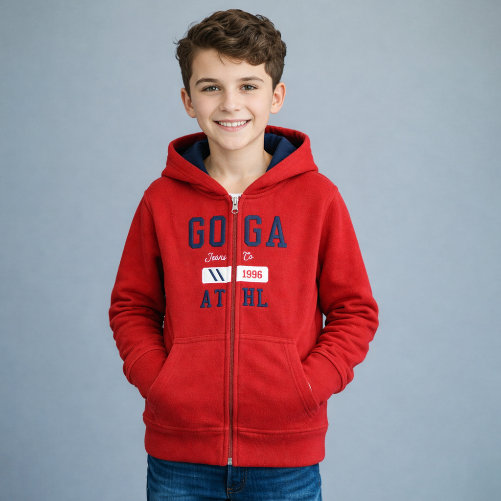 Sudadera polar para Niño bordada con manga larga, capucha ajustable, bolsas frontales y cierre.
