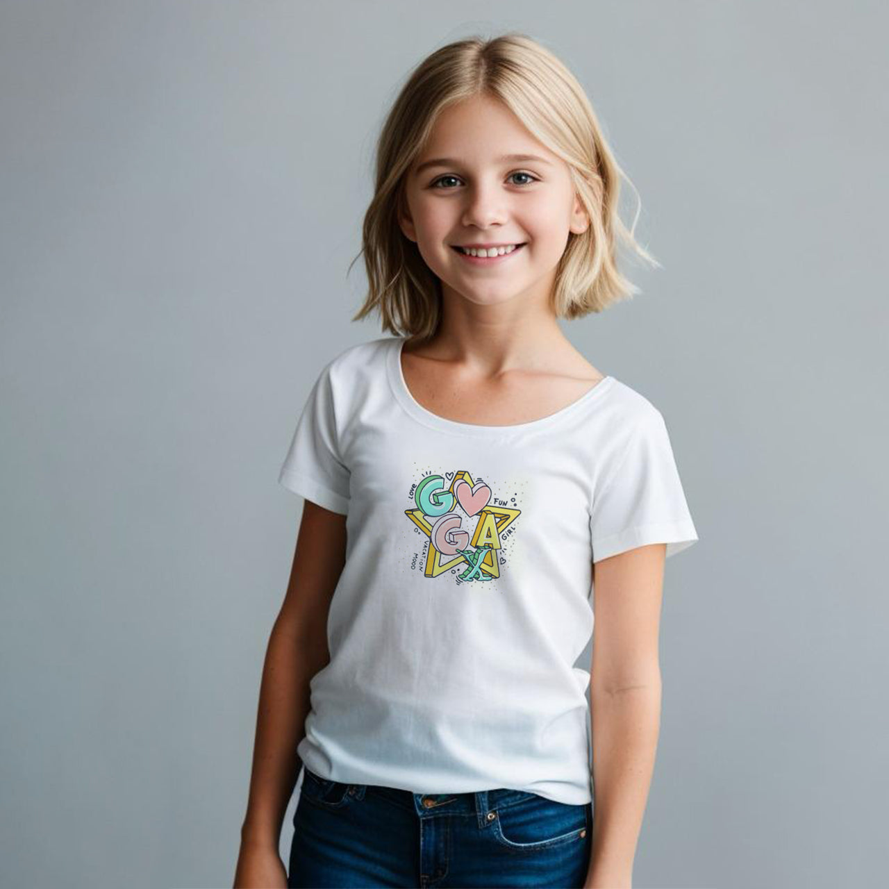 Playera Estampada con Pedrería para niña.