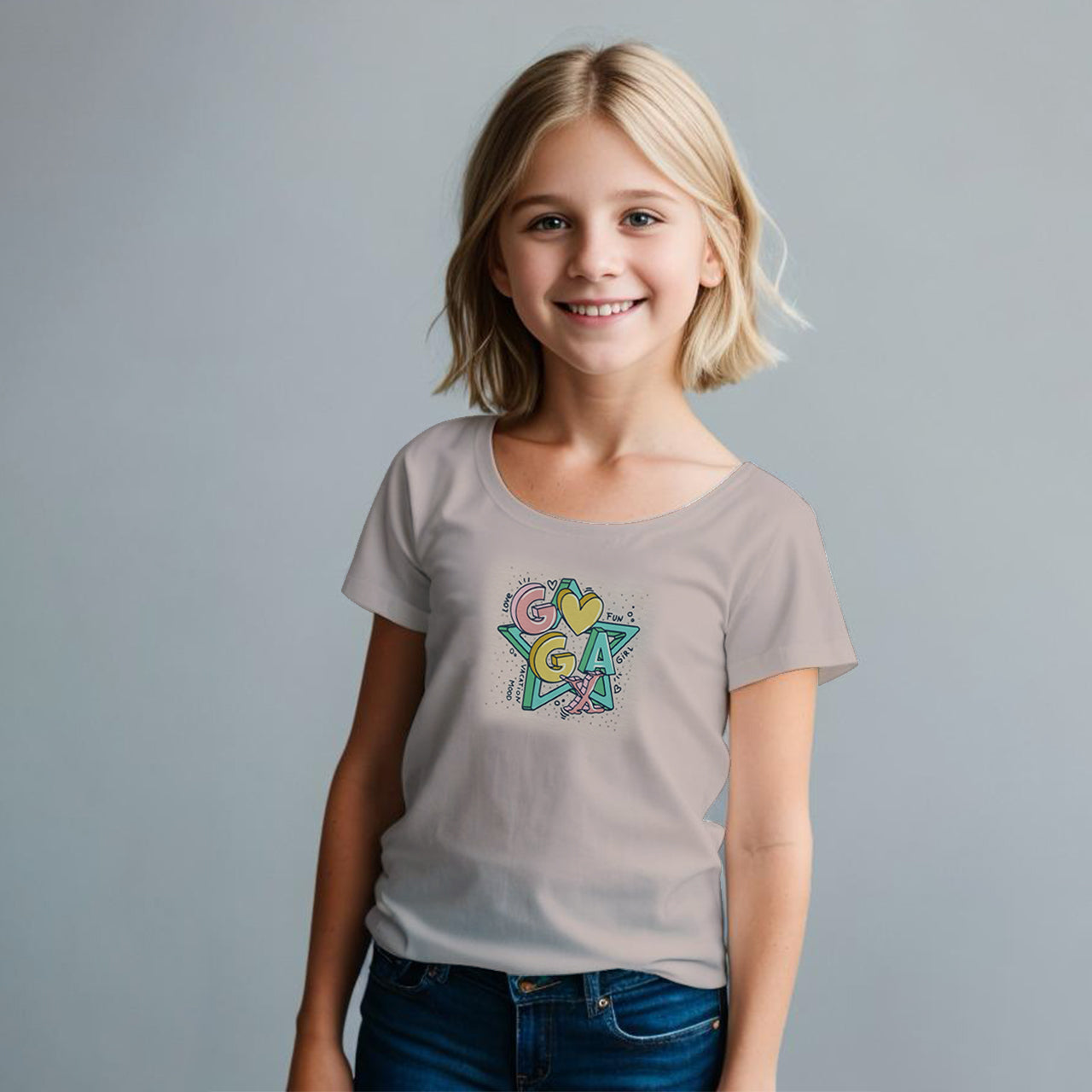 Playera Estampada con Pedrería para niña.