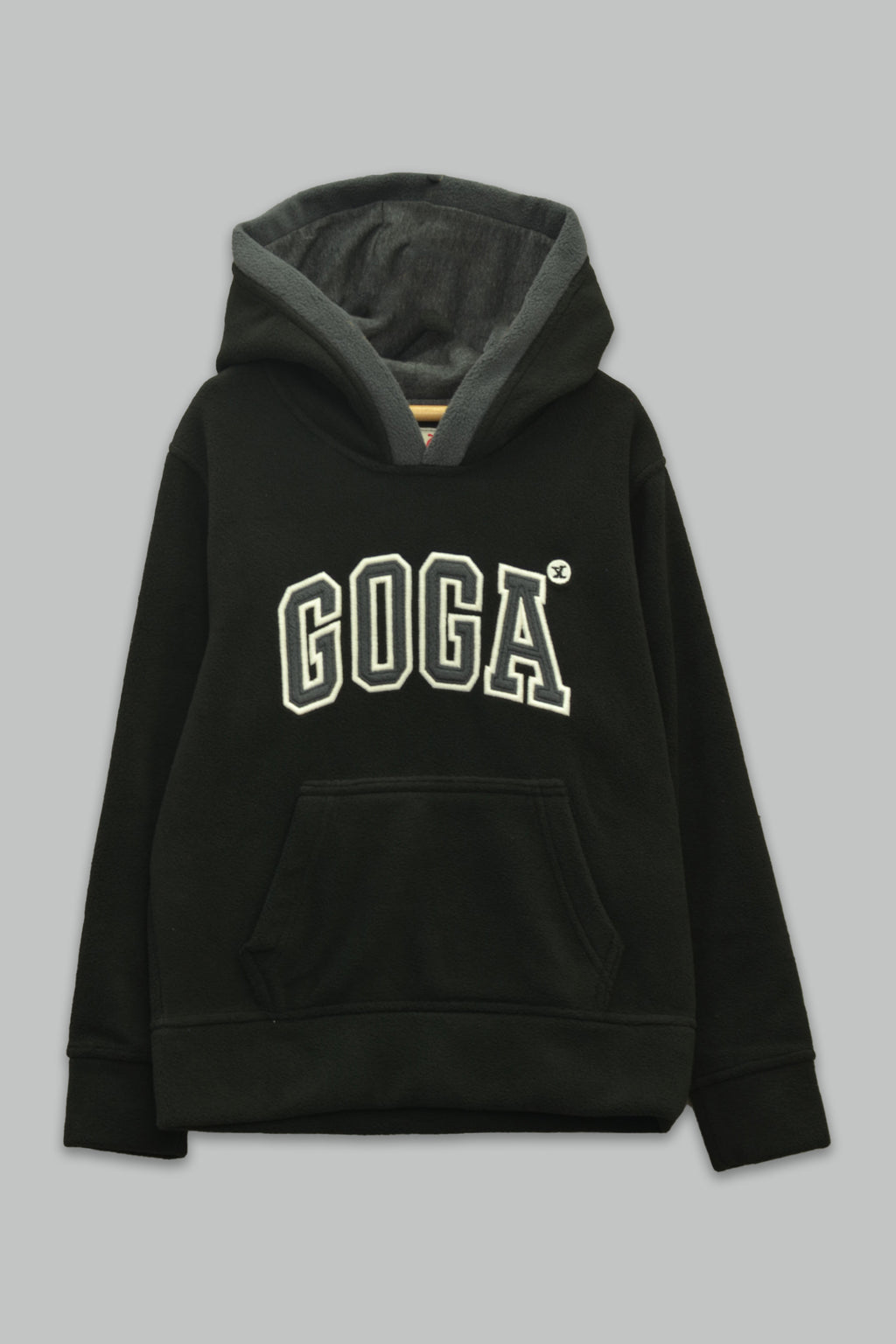 Sudadera polar bordada con manga larga, capucha ajustable, bolsa frontal.
