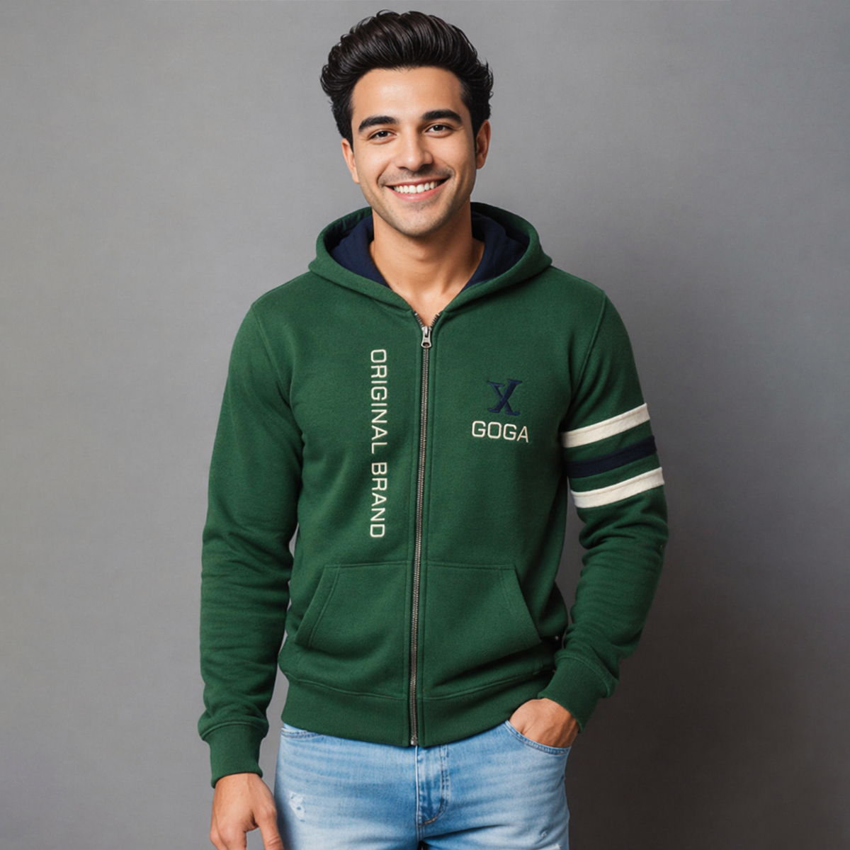 Sudadera polar para hombre, bordada con manga larga, bolsas frontales y cierre.