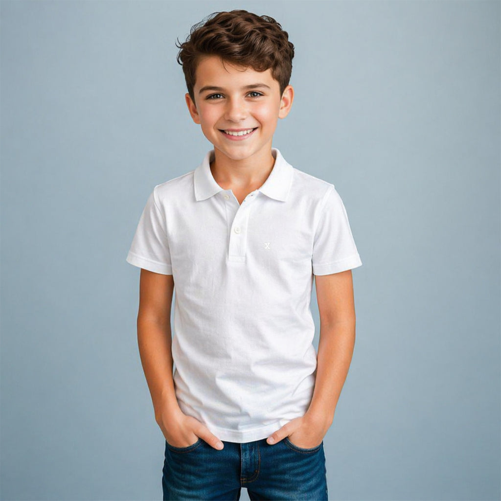 Playera Bordada Tipo Polo para niño