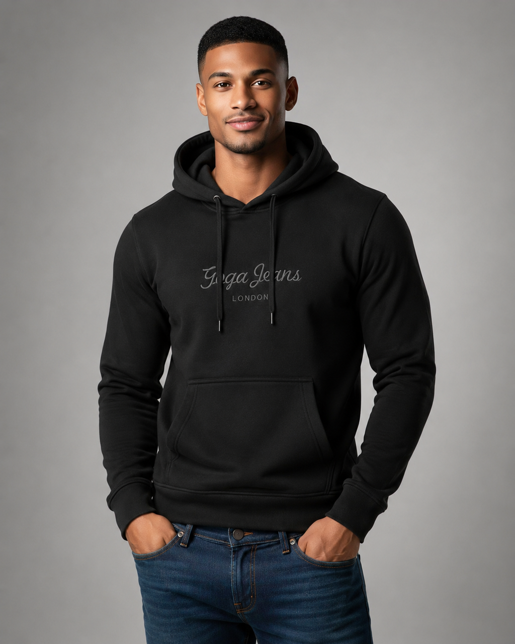 Sudadera felpa para hombre, Bordada con manga larga. capucha ajustable y bolsas frontales.