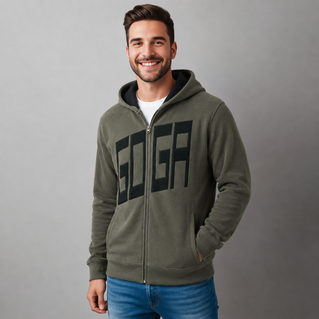 Sudadera polar para hombre, bordada con manga larga, bolsas frontales y cierre.