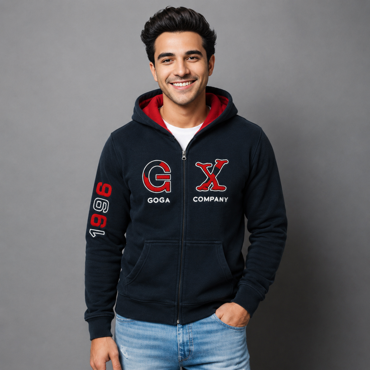 Sudadera polar para hombre, bordada con manga larga, bolsas frontales y cierre.