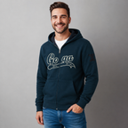 Sudadera polar para hombre, bordada con manga larga, bolsas frontales y cierre.