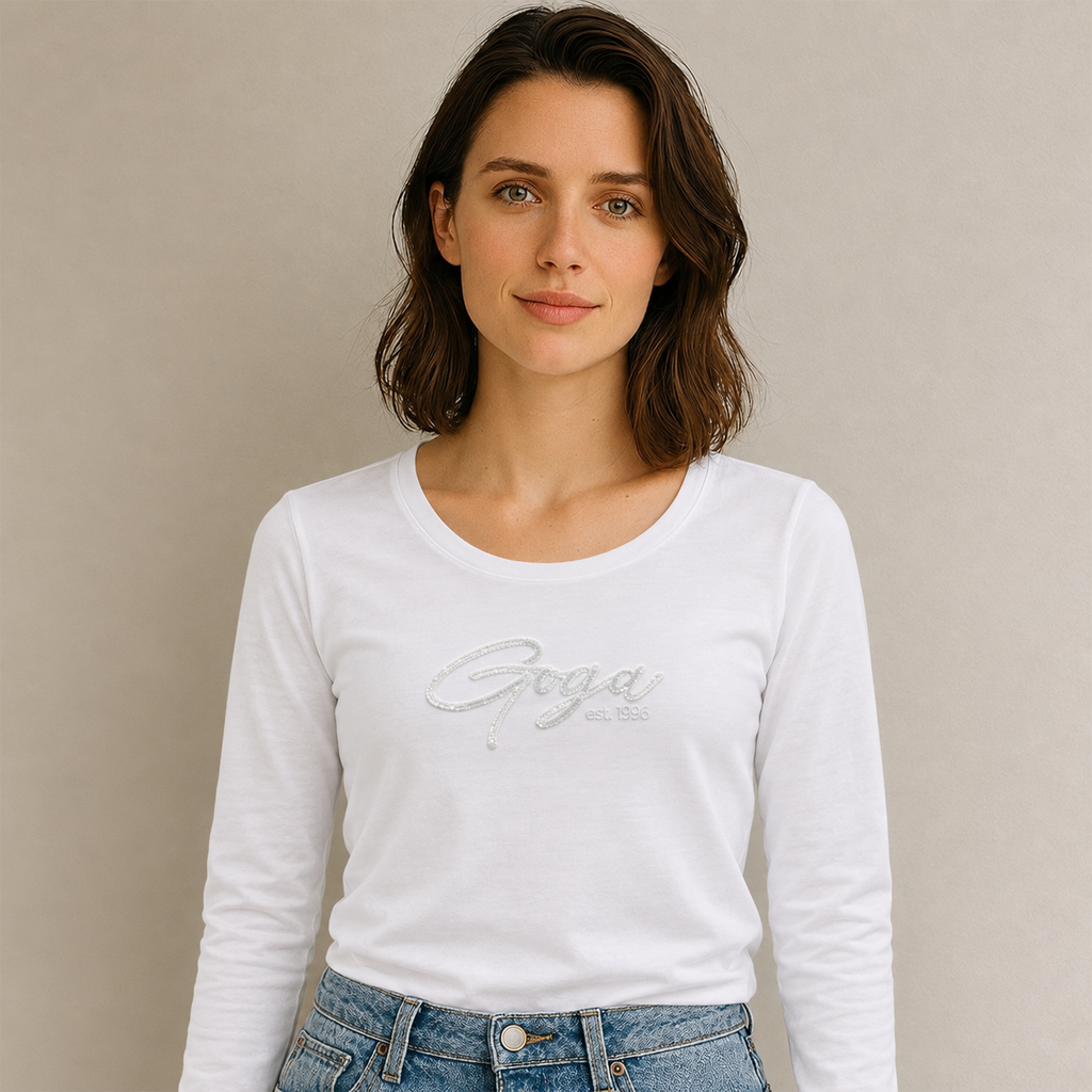 Playera Goga Est. 1996 Manga Larga con Bordado Brillos