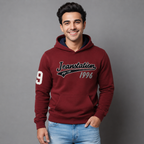 Sudadera polar para hombre, bordada con manga larga, capucha ajustable, bolsas frontales.