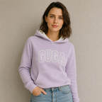 Sudadera polar Básica Dama bordada con manga larga, capucha ajustable y bolsa frontal.
