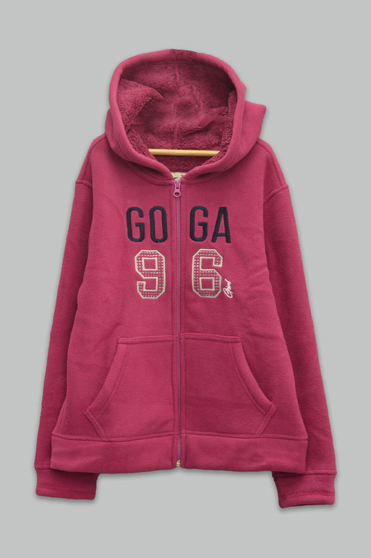 Sudadera sherpa niña bordada con manga larga, capucha ajustable, bolsas frontales y cierre