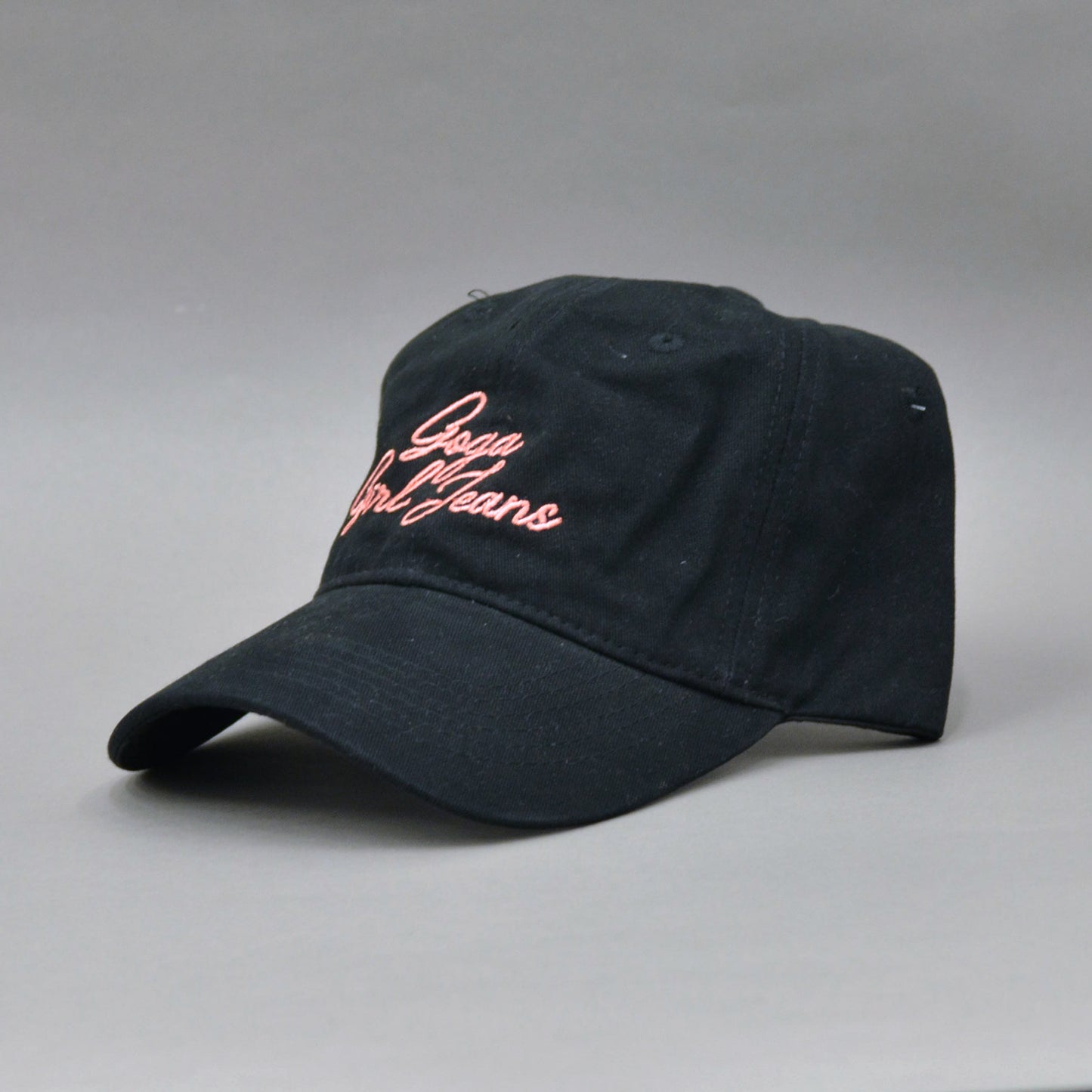 Gorra bordada para mujer