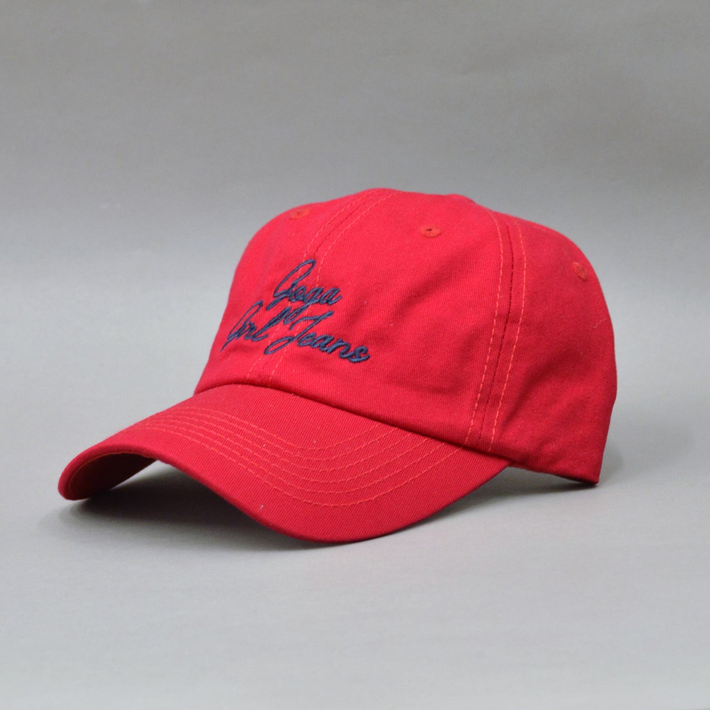 Gorra bordada para mujer