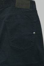 Pantalón Gabardina corte recto para hombre.