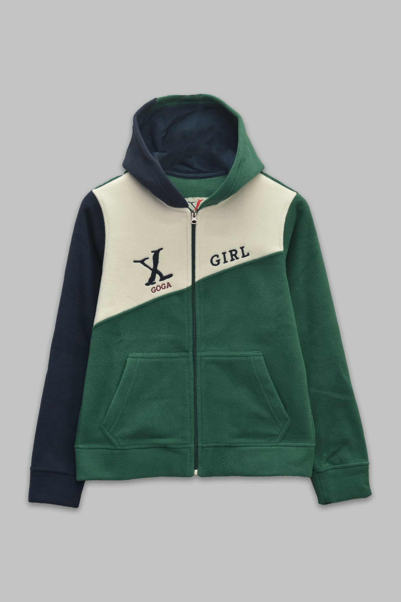 Sudadera polar para Mujer bordada, con manga larga, bolsas frontales y cierre.